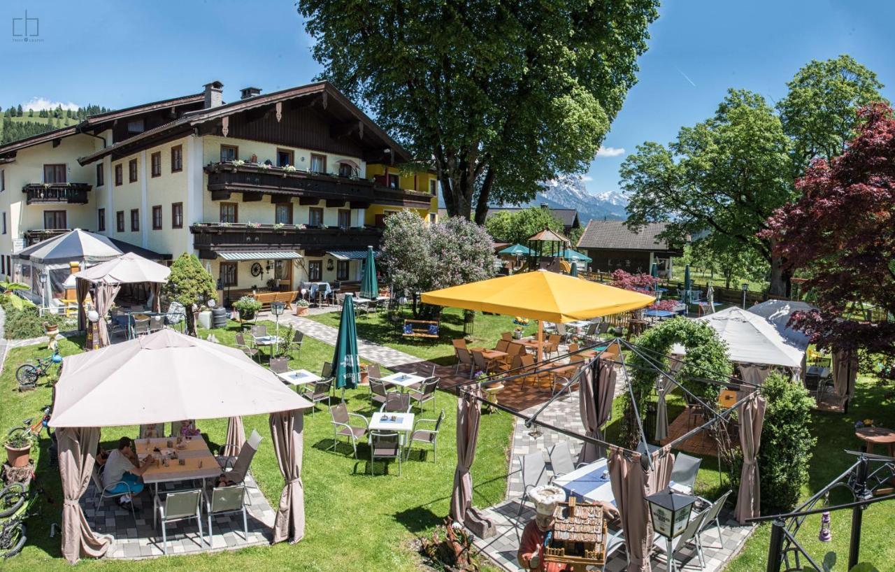 Ferienhotel Lindenhof Leogang Exterior photo